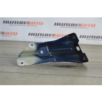 Кронштейн переднего крыла правый VOLKSWAGEN Golf 6 5K6821136