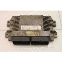Блок управления двигателем Renault Kangoo 2003-2007 K7J700 Бензиновый 8200396045