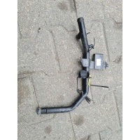 Трубка охлаждающей жидкости металлическая Volkswagen Passat B5 1997 028121065S