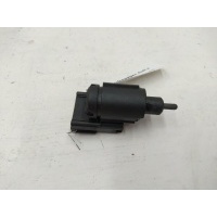 Датчик педали тормоза (лягушка) Volkswagen Golf-4 2004 1J0945511C