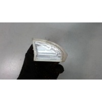 Катафот, правая Volkswagen Passat CC 2008-2012 2010 3C8807718A