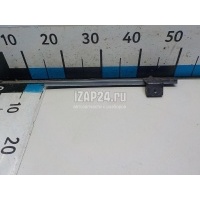 Направляющая стекла двери Toyota LX 470 (1998 - 2007) 6740360080