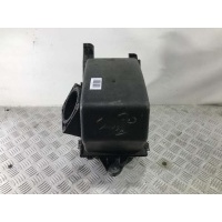 Корпус воздушного фильтра Audi A6 C4 1996 4A0 133 837 D