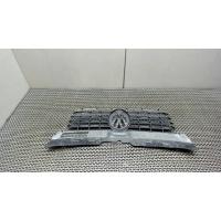 Решетка радиатора Volkswagen Transporter 5 2003-2009 2004 7H0853653