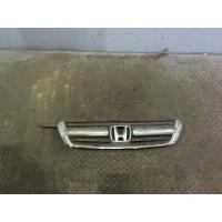 Решетка радиатора Honda CR-V 2002-2006 2002 71121S9A003