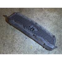 Решетка радиатора Ford C-Max 2003-2011 2005 1371893