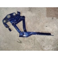 Петля капота правая Volkswagen Passat B6 2007 3c0823302c