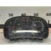 Панель приборная (щиток приборов) Volkswagen Golf 4 2001 1J0920825C