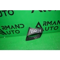 Накладка зеркала PEUGEOT 308 1 T7 2007-2015 8152E6