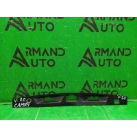 Накладка крышки багажника TOYOTA CAMRY V70 2018 7681333010