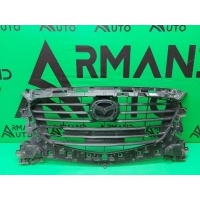 решетка радиатора MAZDA 3 BM рестайлинг 2016-2018 b63b-50712