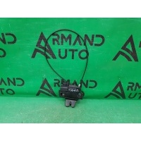 замок багажника TOYOTA CAMRY V70 2018 6460033150