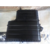 корпус воздушного фильтра Skoda Rapid 04E129607Q
