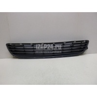 Решетка в бампер центральная GM Zafira B (2005 - 2012) 13187625