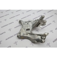 Кронштейн подрамника передней подвески LH Audi Q5 80A 2017 80A399295R