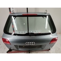 Крышка (дверь) багажника Audi A3 8P (-) 2010 ,8P4827023J