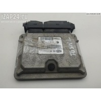 Блок управления двигателем (ДВС) Skoda Octavia mk1 (A4) 1997 032906014e