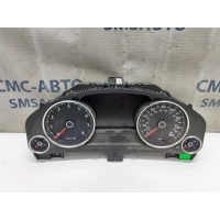 Панель приборов Volkswagen Touareg NF 7P6920980M