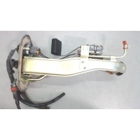 Насос топливный электрический, Toyota Sequoia 2000-2008 2004 232210F010