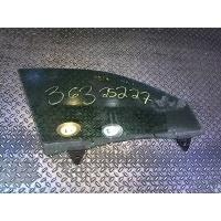 Стекло боковой двери перед. правая Audi A4 (B6) 2000-2004 2003 8E0845022D