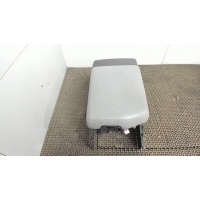 Подлокотник, перед. левая=правая Toyota Sequoia 2008- 2008 589050C050B0
