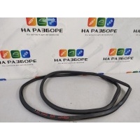 уплотнительная резинка дверного проема TOYOTA Land Cruiser 200 2014 62331-60081