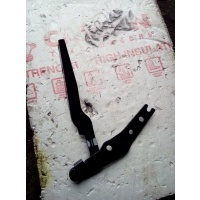 петля капота Volkswagen Golf 7 2012 - 2016 5G0823302B