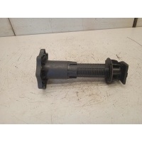 Болт крепления запасного колеса Audi A6 C6 2007 8E0803899B