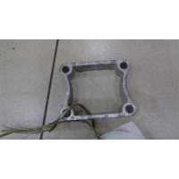 Кронштейн Mitsubishi Pajero, Montero 2 1991-2004 1997 MB238088