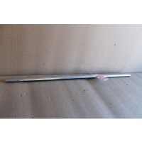 Накладка стекла передней левой двери Renault Laguna 3 2008-2015 768610002R