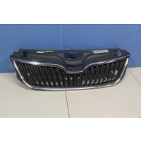 Решетка радиатора Skoda Rapid 2013- 5JA8536689B9