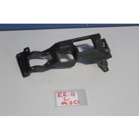 Кронштейн фары противотуманной левой Land Rover Range Rover 2012- LR050518