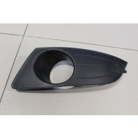 Решётка в бампер левая Renault Logan 2005-2014 8200838547