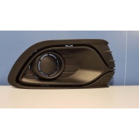 Решетка в бампер правая Renault Logan 2 2014- 263316043R