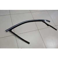 Уплотнитель стекла передней правой двери Volkswagen Jetta A5 2006-2010 1K5837432D5AP