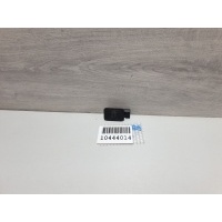 Кнопка открывания багажника Land Rover Range Rover Evoque 2011-2018 LR029038