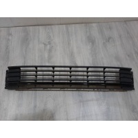 Решётка в бампер центральная Volkswagen Polo Sedan 2011- 6RU853671CRYP