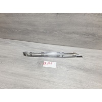 Молдинг решетки радиатора правый Mercedes M-klasse W166 ML GLE 2011-2018 A2928880285