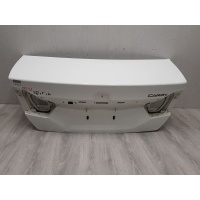 Крышка багажника Toyota Camry XV50 2011-2017 6440106880