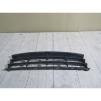 Решётка в бампер центральная Skoda Octavia A5 1Z 2004-2013 1Z0853677B9B9