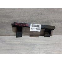 Направляющая стекла передней левой двери Hyundai Getz 2002-2011 825101C000