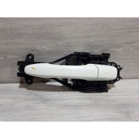 Ручка двери нaружная левая передняя Volvo V40 (V40 Cross Country) 2012- 31301312