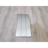 Накладка двери передней правой Land Rover Range Rover 2012- LR038863