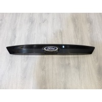 Накладка двери багажника Ford Focus 3 2011-2019 1750205
