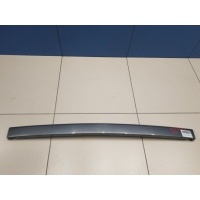 Накладка двери багажника Land Rover Range Rover Sport 2005-2012 LR014360