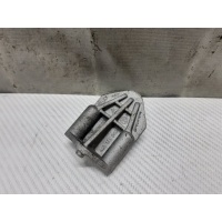 Кронштейн радиатора Volkswagen Touareg NF 7P0121079