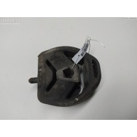 Подушка крепления КПП L Volkswagen Passat B5+ (GP) 2001 8D0399151H