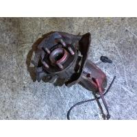 Ступица (кулак, цапфа) перед. правая Mazda 5 (CR) 2005-2010 2006 C236-33-060A