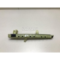 Направляющая стекла двери Chrysler Cherokee (KL) 2013 68227427AA