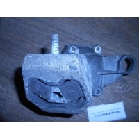 Кронштейн КПП Audi A6 C4 1995 4A0399114F
